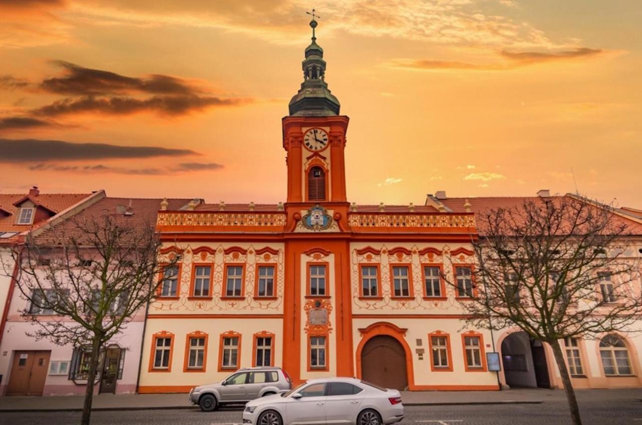 Rozmaryn Rooms & Apartments Rakovník Esterno foto