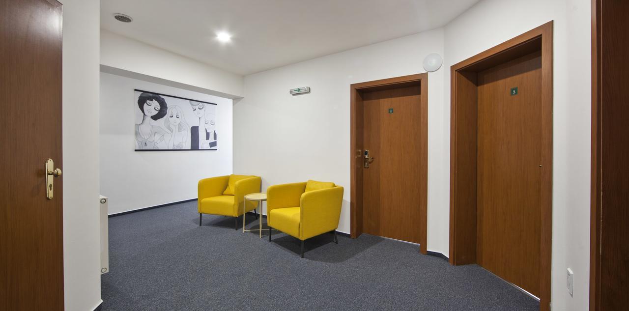 Rozmaryn Rooms & Apartments Rakovník Esterno foto